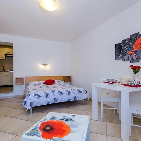 Orka - Studio 2 Adults Apartman *